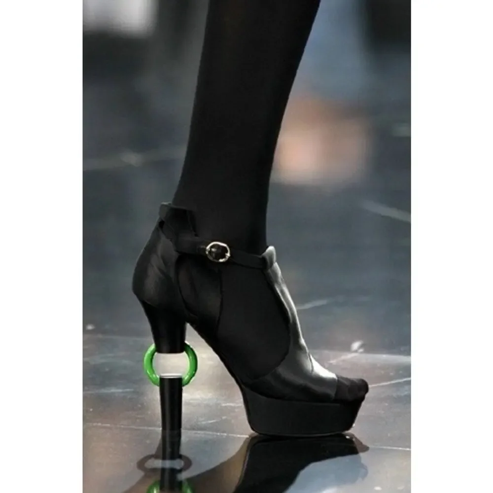 Chanel Fall 2009 Runway Black Detached Heel Platform Open Toe Heels EU 37